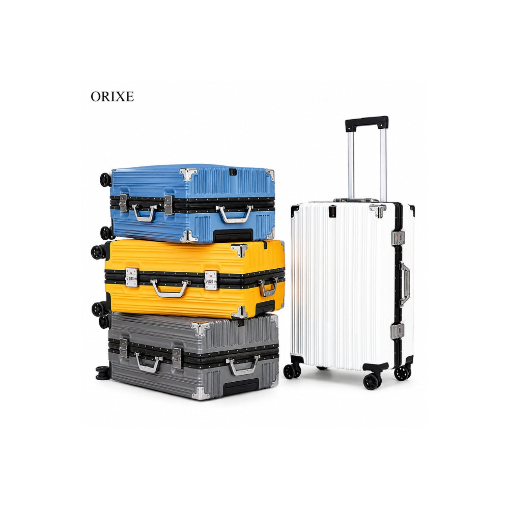 Lightweight toughness suitcase