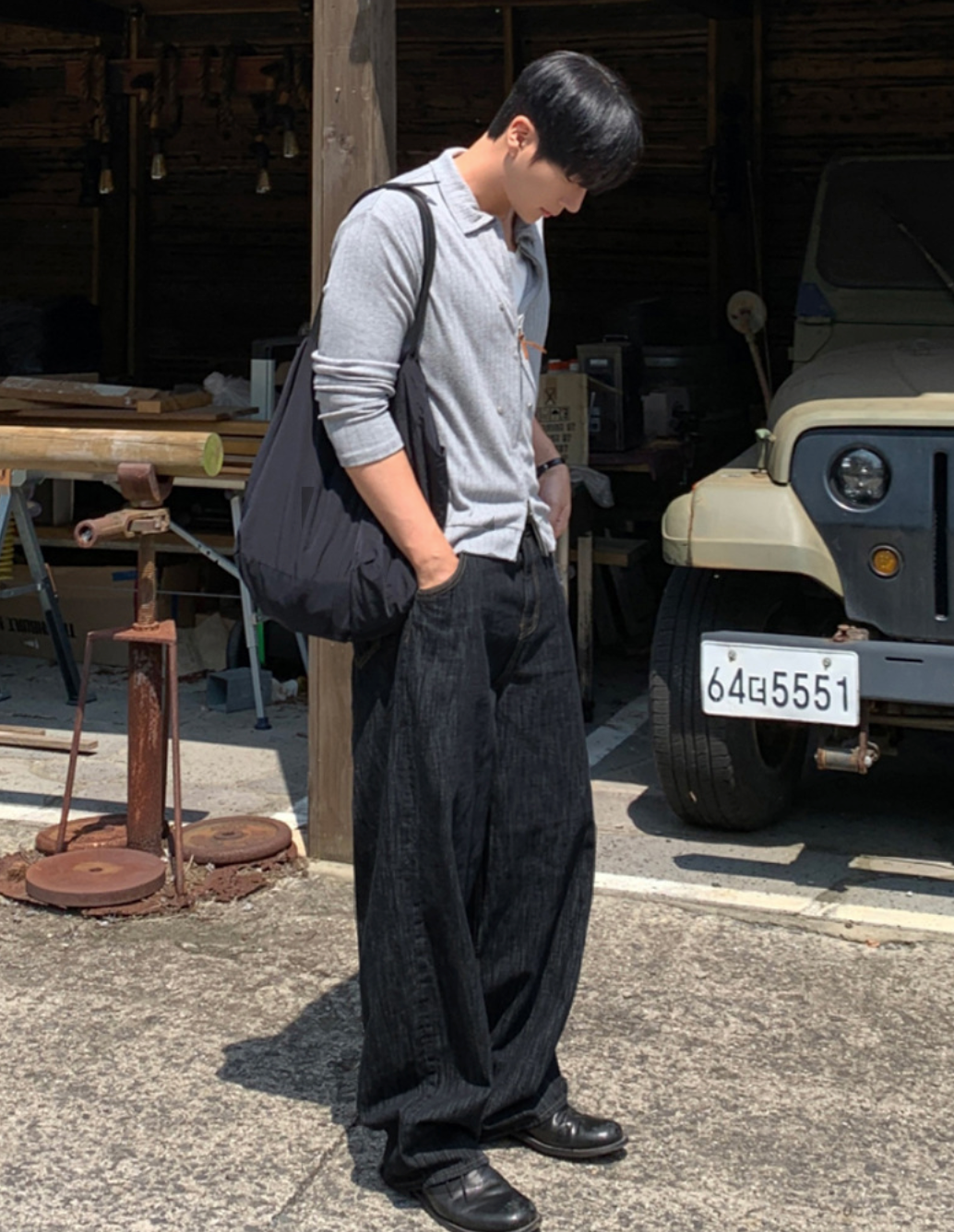 リジッドワイドシルエットデニム