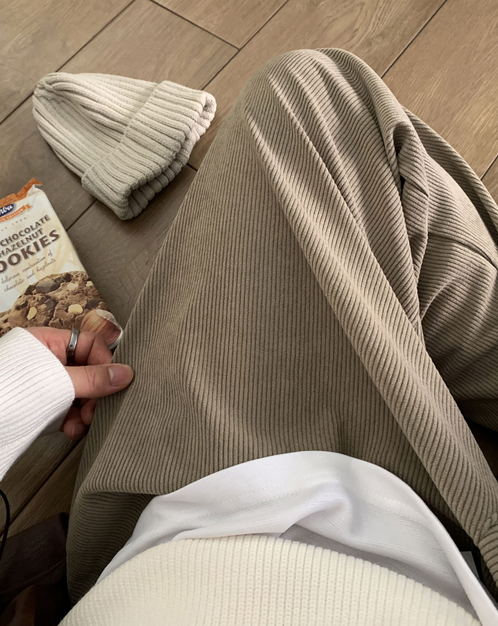 Corduroy wide pants