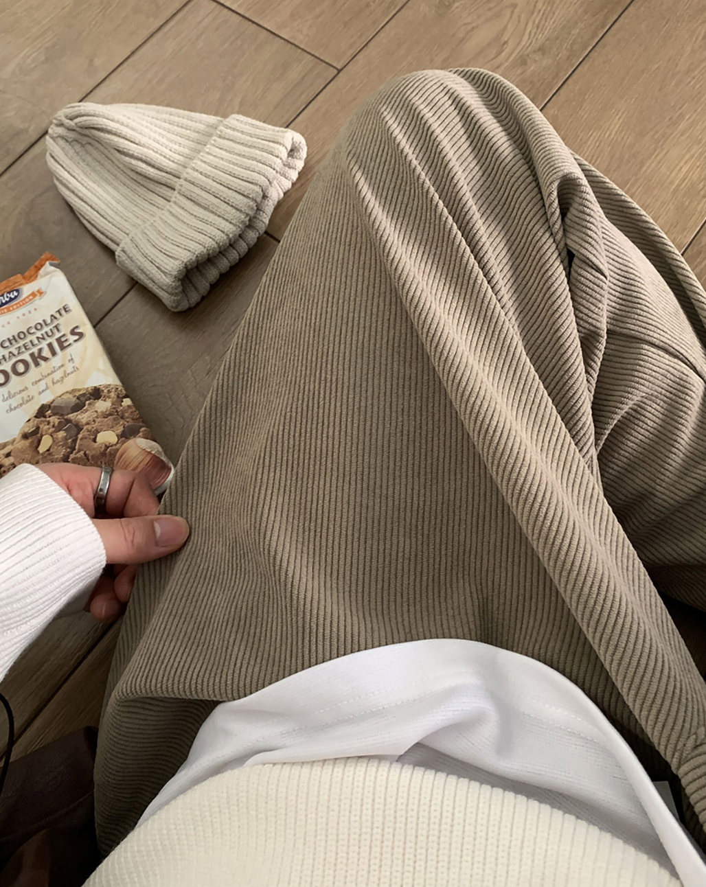 Corduroy wide pants