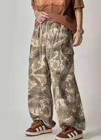 Camouflage pattern cargo pants