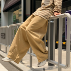 タック入りハイウエストパンツ