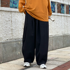 タック入りハイウエストパンツ