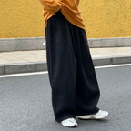 タック入りハイウエストパンツ