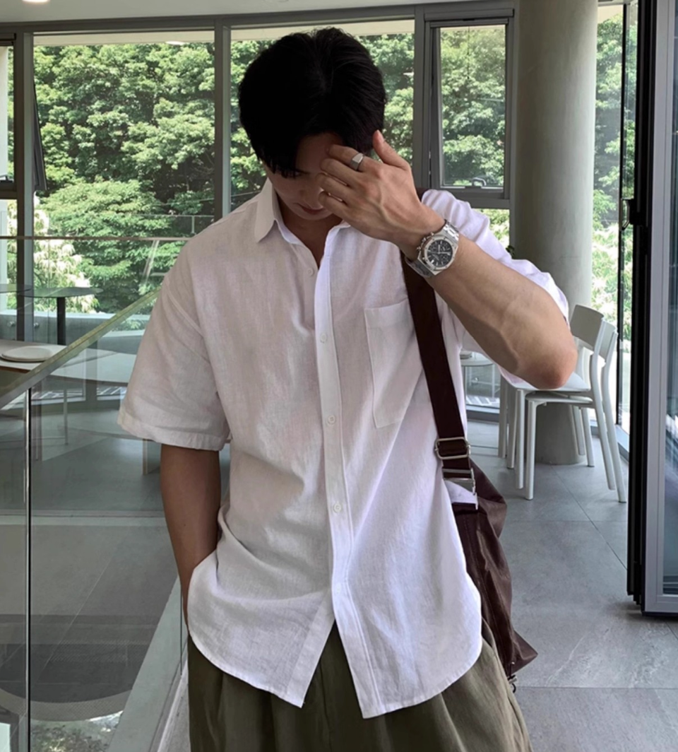 Oversized short sleeve shirt