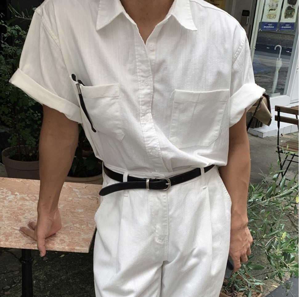 Simple short sleeve shirt