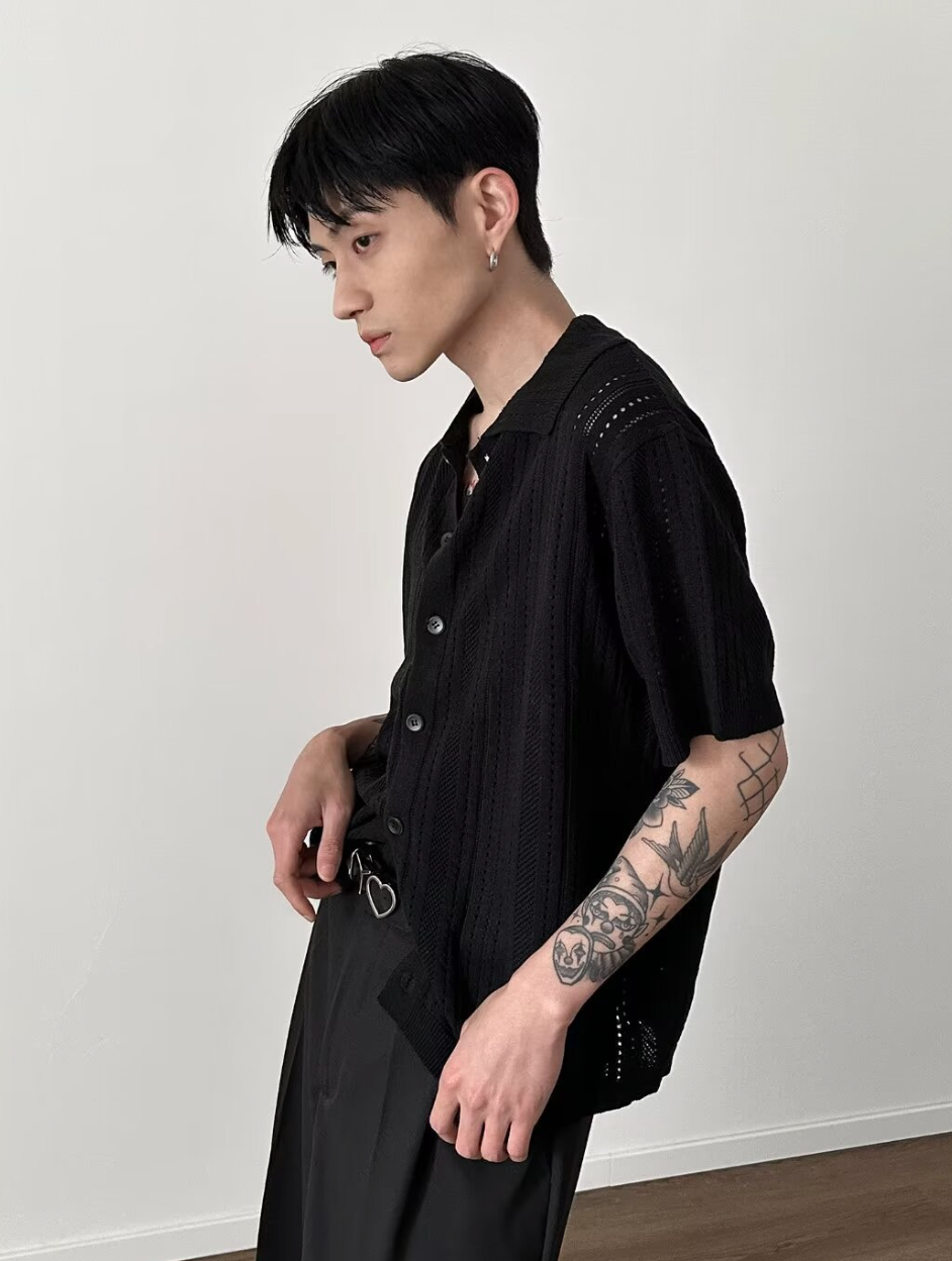 Short sleeve knit shirt