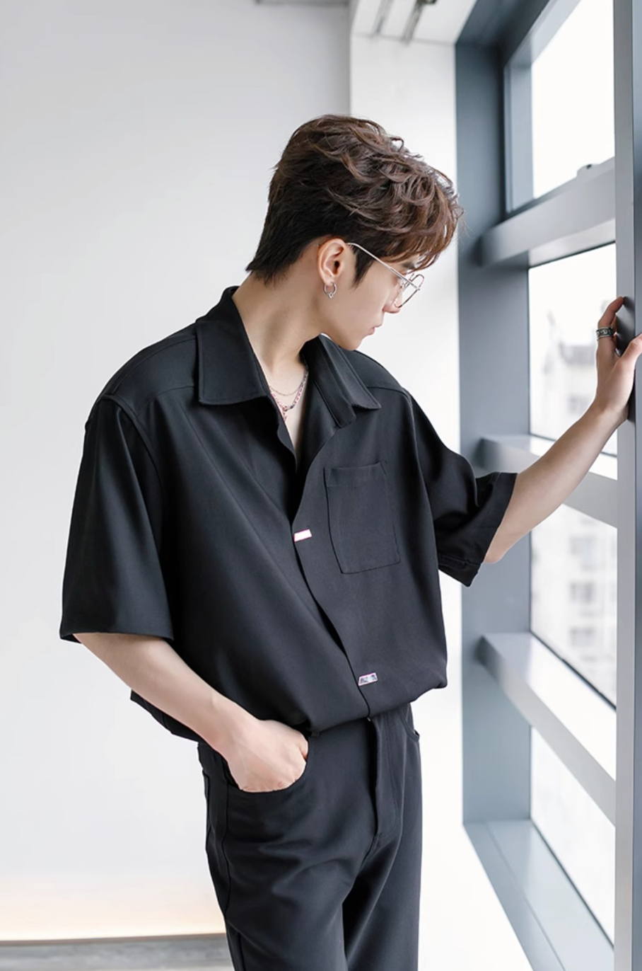 Casual short sleeve shirt