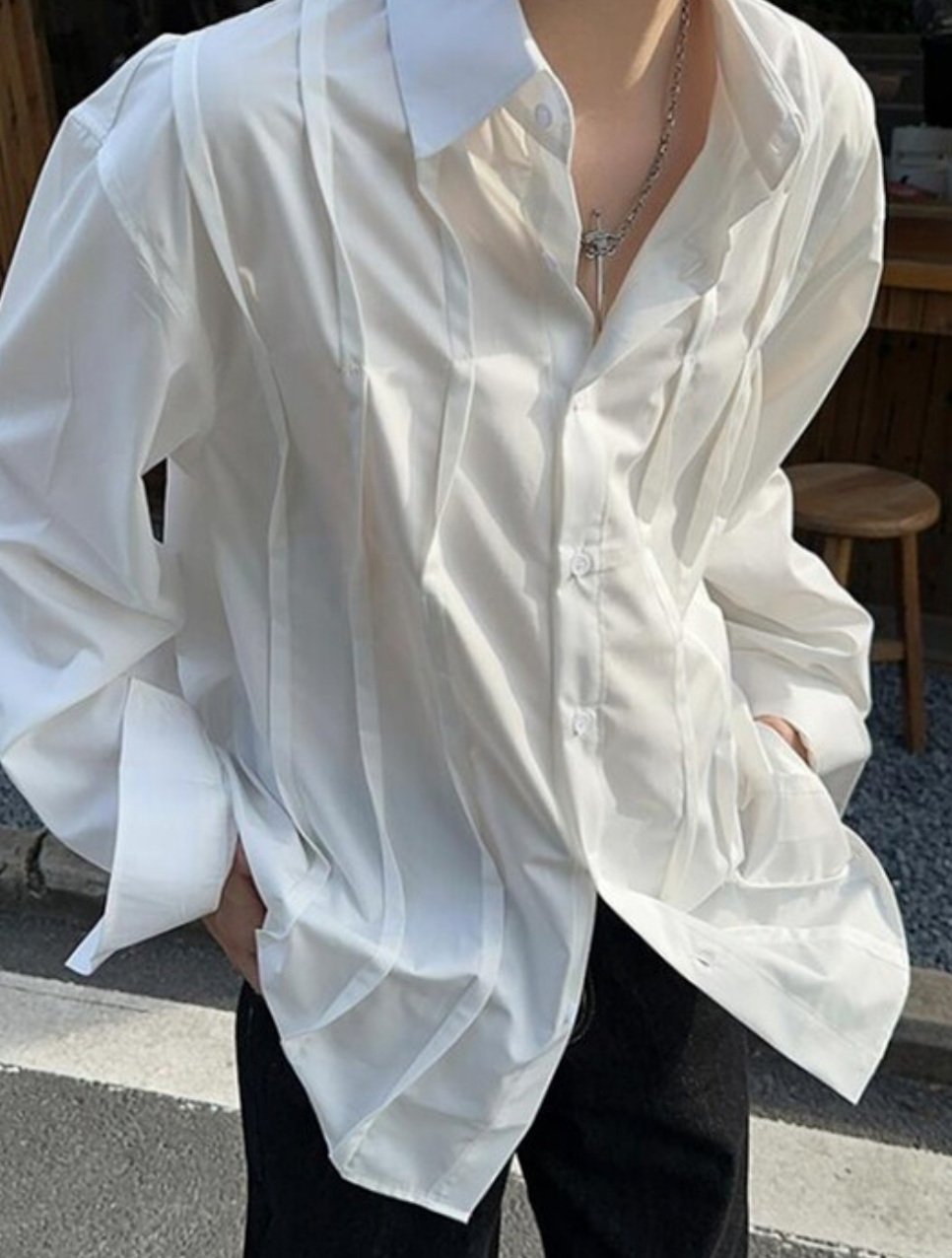 Design pleated shirt