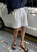 Short slacks pants