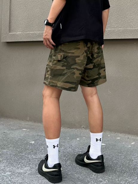 Camouflage pattern shorts