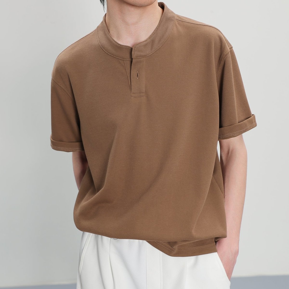 Button Crew Neck T -shirt