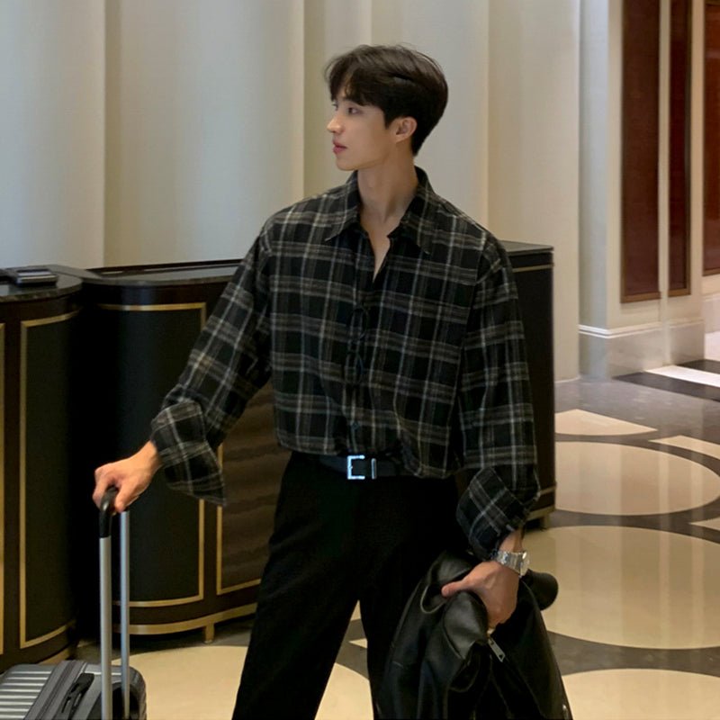 Casual check pattern shirt