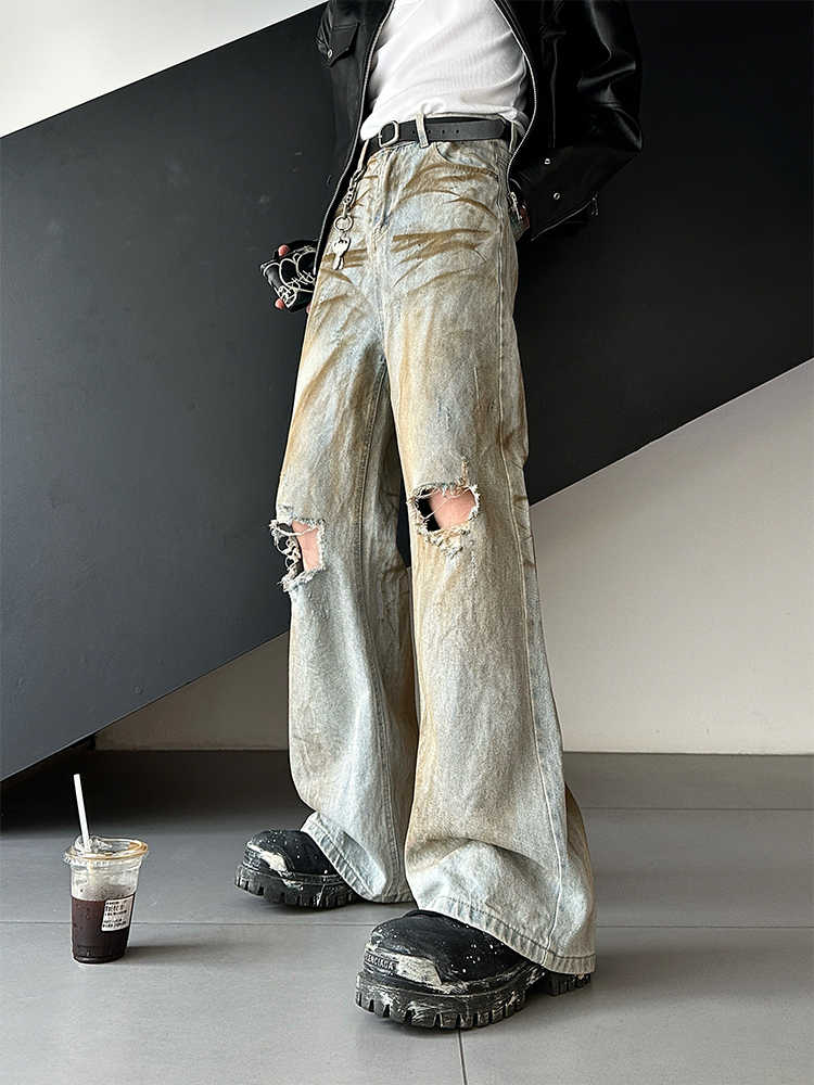Damaged denim straight pants